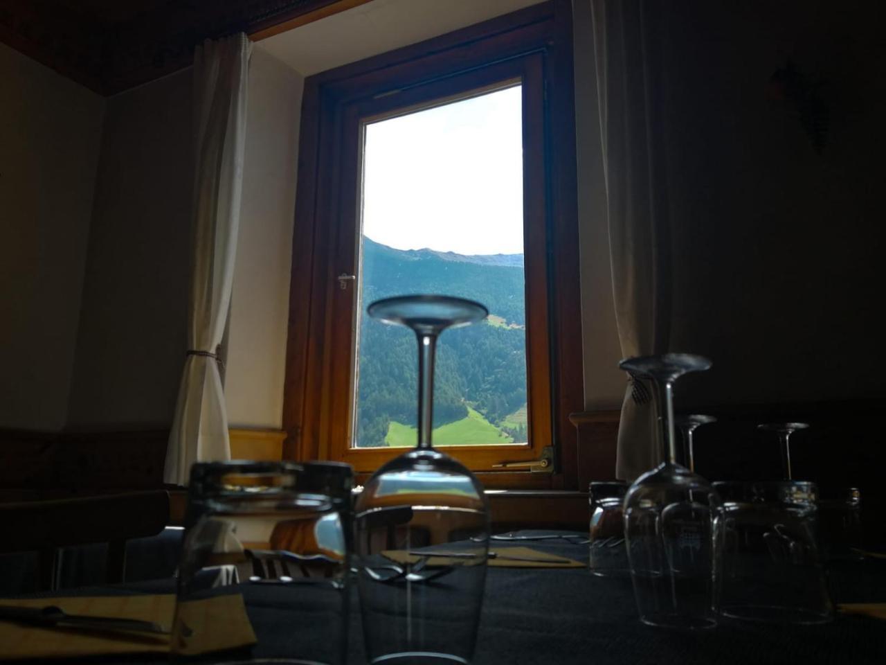 Отель Gasthaus Weisskugel Маллес-Веноста Экстерьер фото